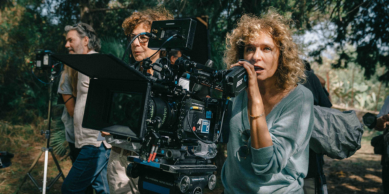 Cannes 2024: In anteprima la serie L’arte della gioia diretta da Valeria Golino