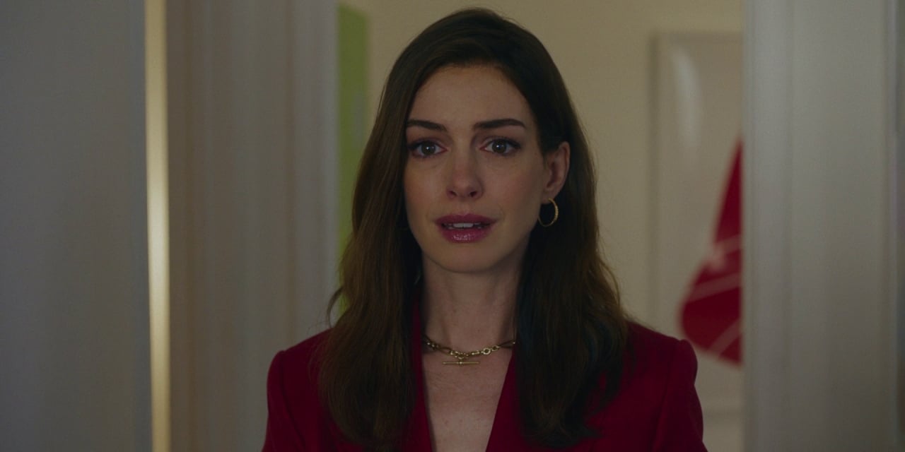 È tornata la Anne Hathaway mania, o forse non se ne era mai andata?