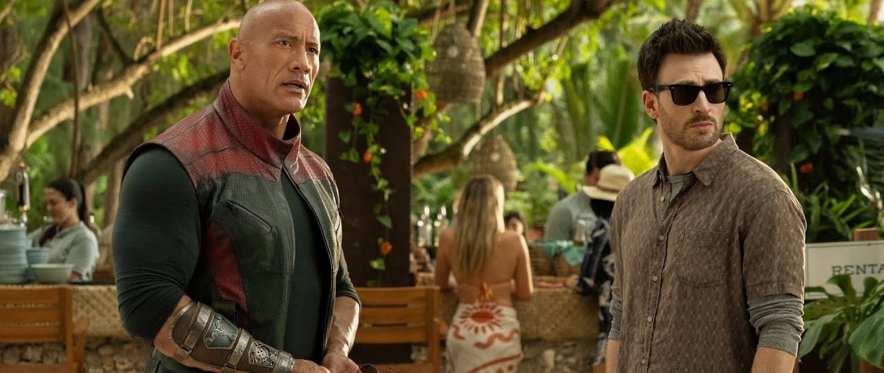 UNO ROSSO: il trailer del film di Natale con Dwayne Johnson e Chris Evans