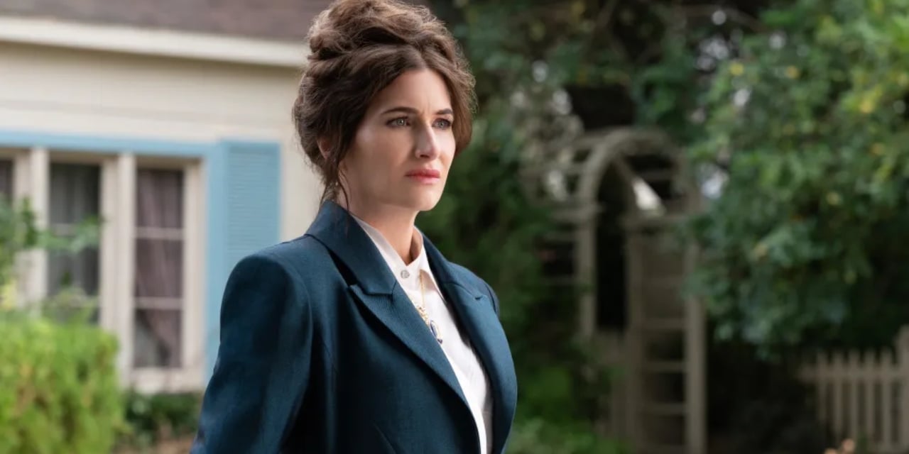 Agatha All Along: la prima scena di nudo femminile del MCU è opera di Kathryn Hahn