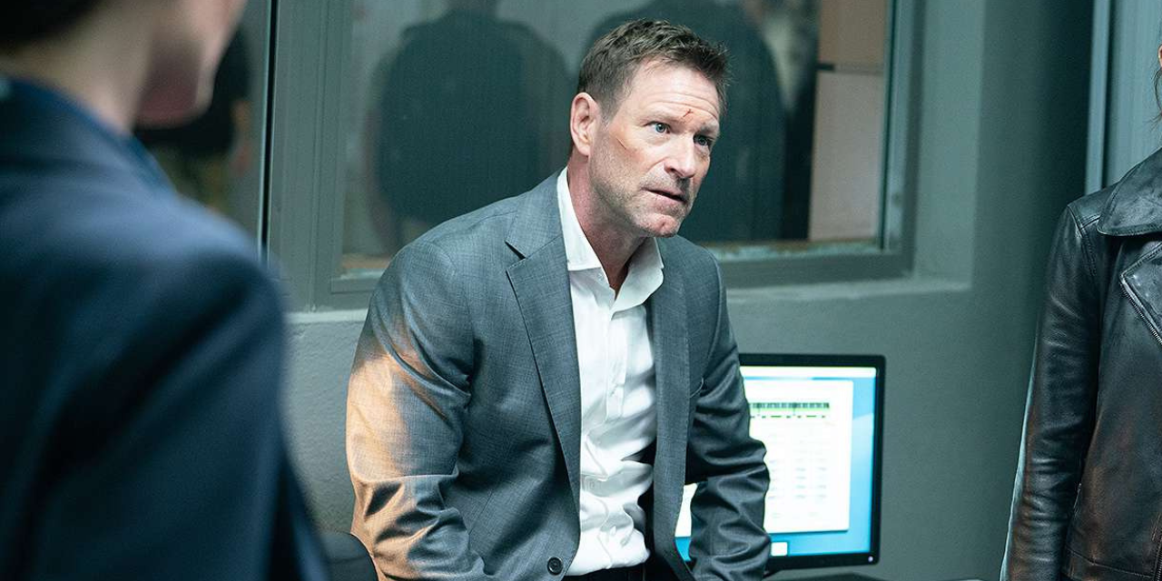 Aaron Eckhart nel thriller d’azione Scorpion di Corey Large