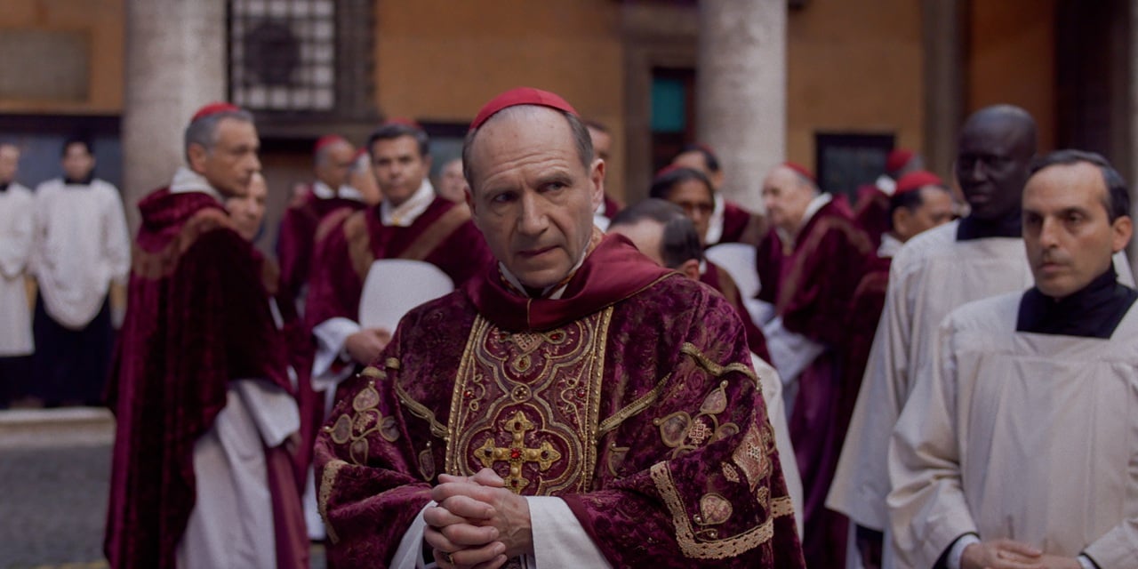 Conclave, la recensione del film di Edward Berger