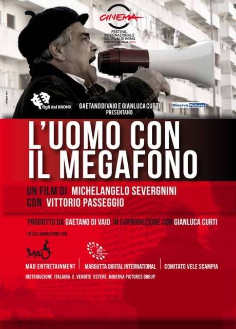 Poster L’uomo con il megafono