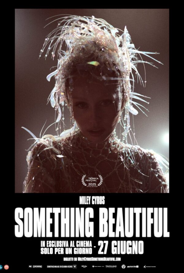 Poster Miley Cyrus: Something Beautiful