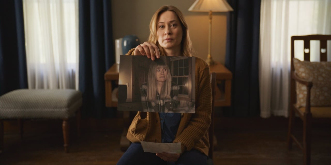 Shelby Oaks dimostra quanto è difficile tradurre al cinema i fenomeni di internet