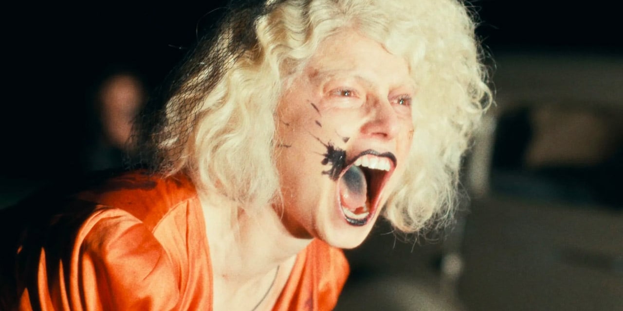 La Sposa! Maggie Gyllenhaal, il gotico, il punk e la voce ritrovata